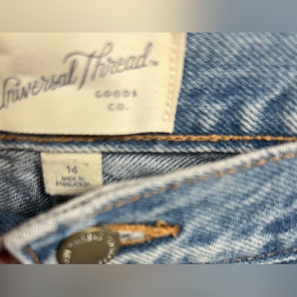 NWT Universal Thread Mid-Rise 90s Baggy Studded Jeans Women's Size 14 - Picture 5 of 8